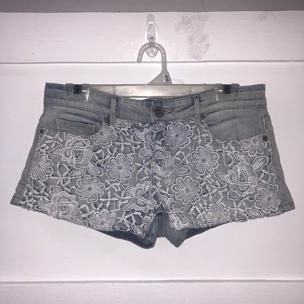 Light Denim Short Shorts with White Floral Crochet